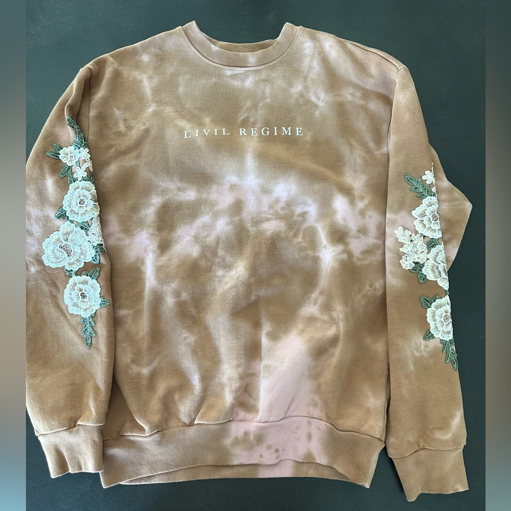 Civil Regime Crewneck